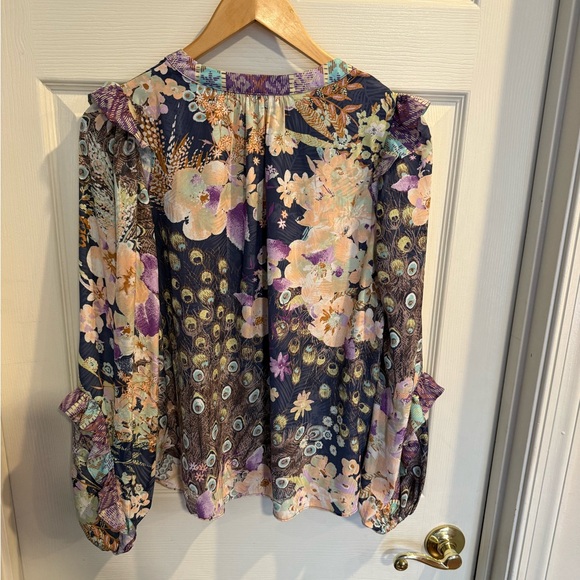Current Air Peacock Floral Patterned Long Sleeve Top - Picture 6 of 8